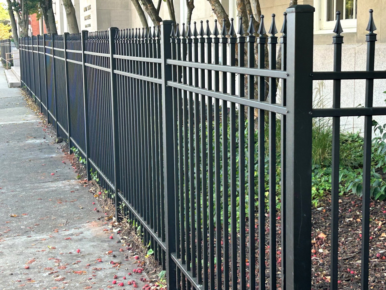 Example of an aluminum fence